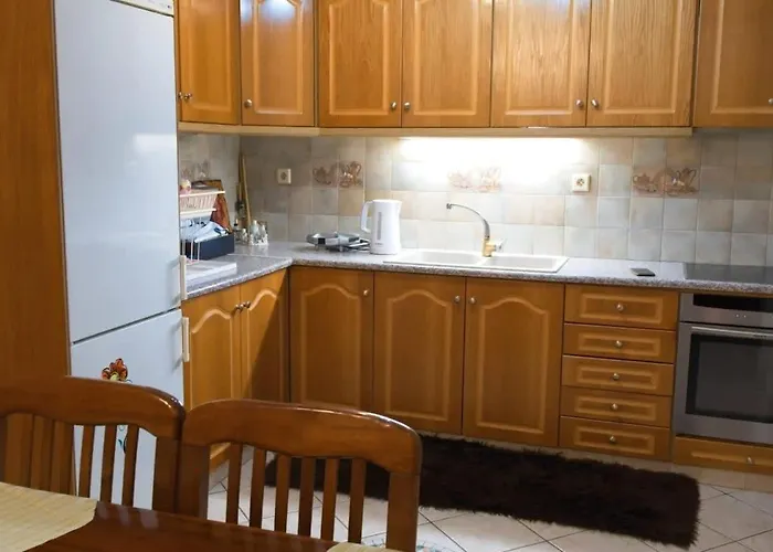 Forest Cosy House - Lagkadia Amazing View
