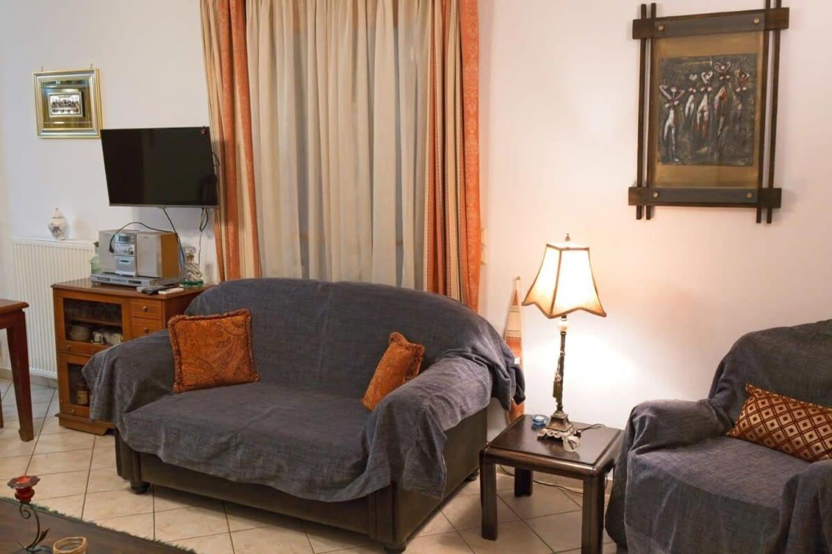 Forest Cosy House - Amazing View Apartment Langadia